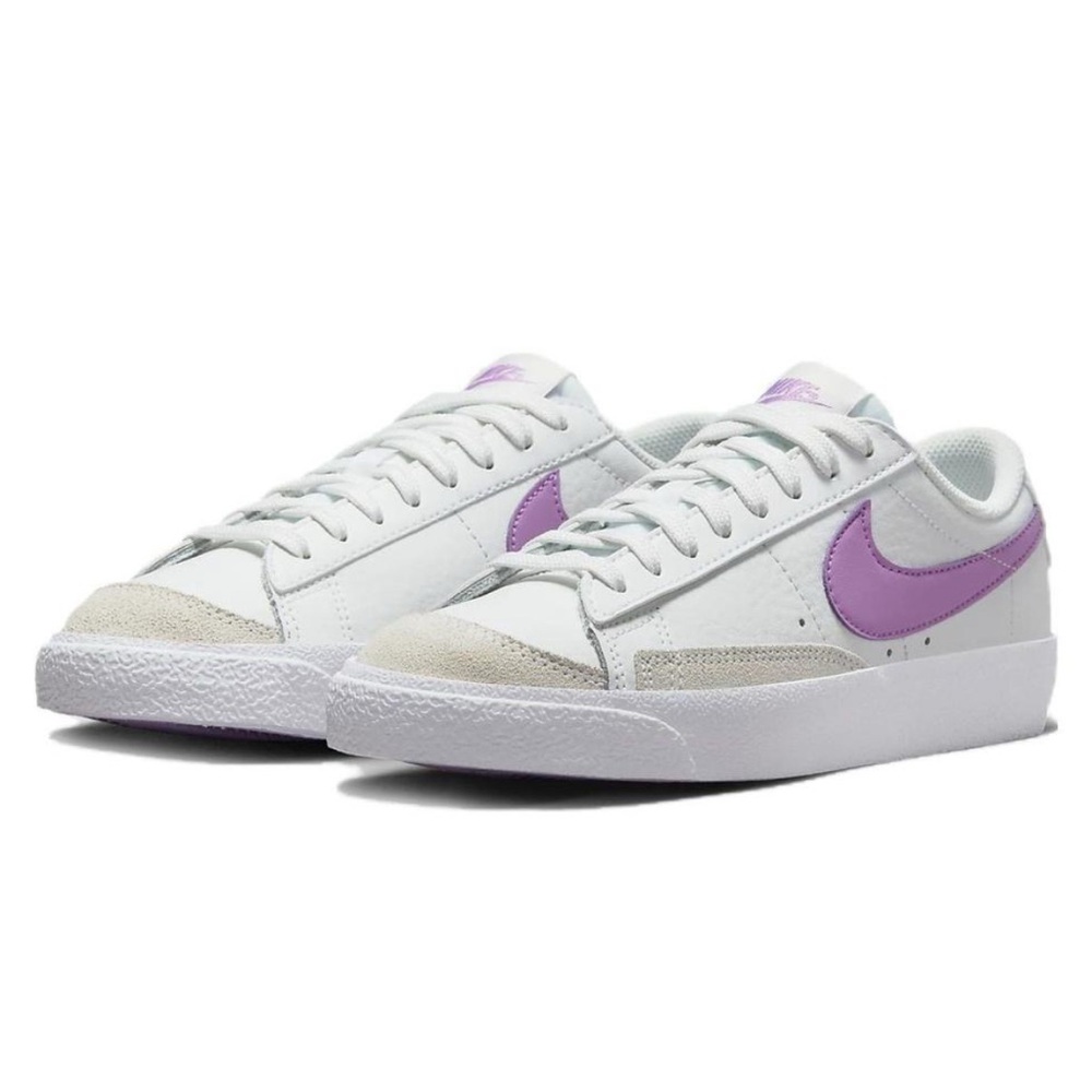 Nike Blazers size 6Y